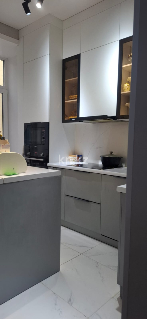 Продажа 4-комнатной квартиры, 118 м², ул. Букетова, дом  3/5 - Продажа  четырехкомнатных квартир в Караганде с фото фото 6 из 14