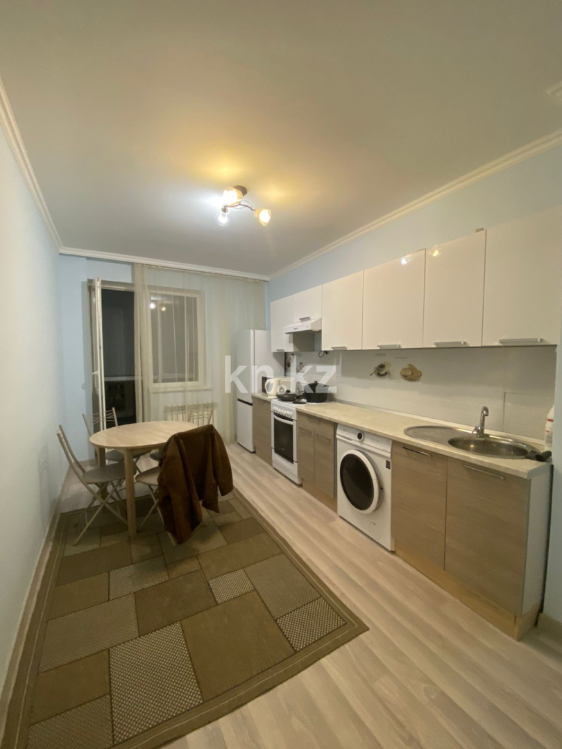 Аренда 2-комнатной квартиры, 62 м² - Аренда квартир помесячно в Астане - страница 3 фото 2 из 11