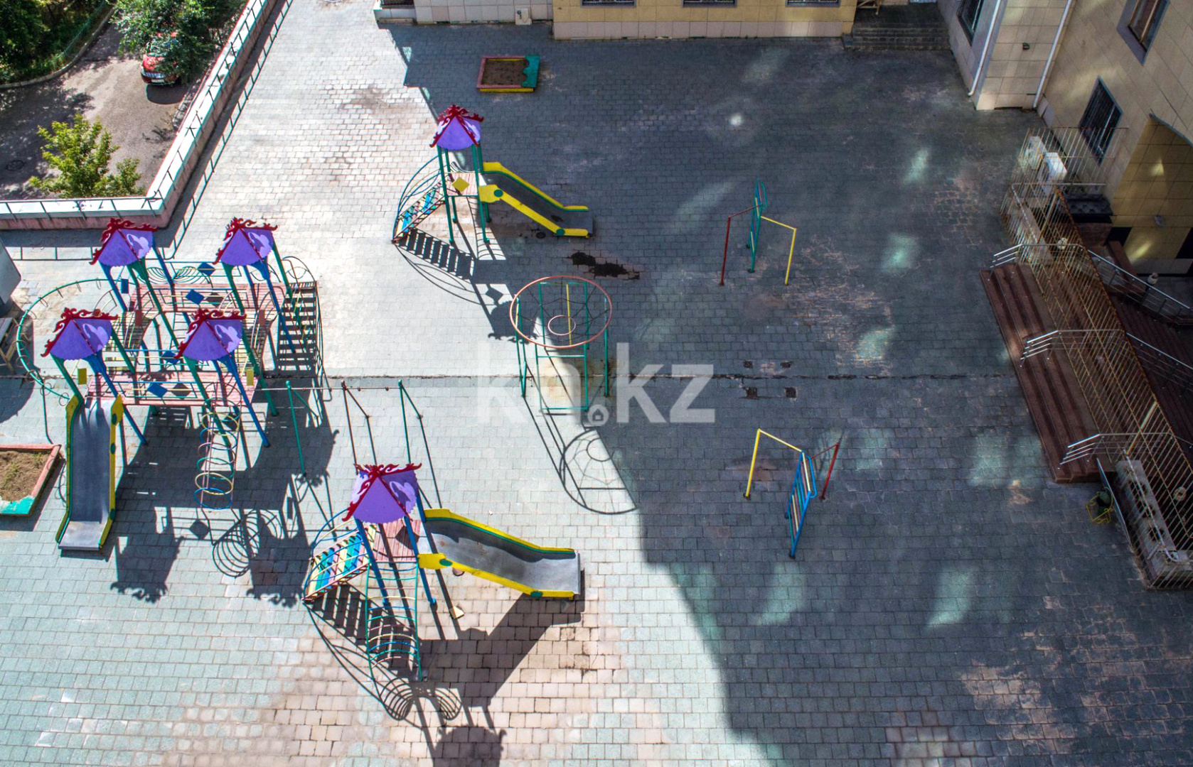 Продажа 3-комнатной квартиры, 126 м², ул. Мамбетова, дом  16 в Астане - фото 4