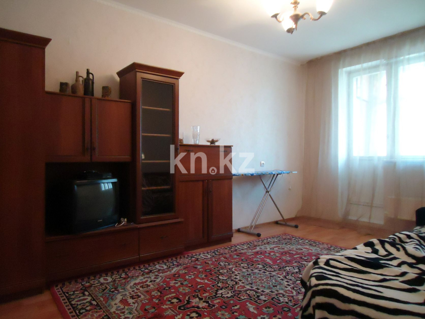 Аренда 1-комнатной квартиры, 36 м², Самал-2 мкр-н, дом  46 - Аренда квартир помесячно в Алматы фото 1 из 5