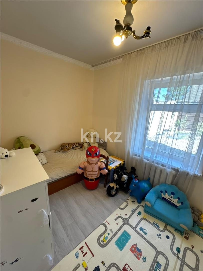 Продажа 4-комнатного дома, 72 м² - Продажа домов, коттеджей в Караганде - страница 2 фото 9 из 15