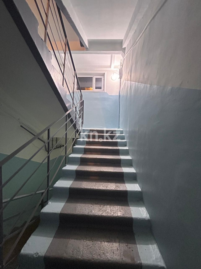 Продажа 1-комнатной квартиры, 30.7 м², мкр. Восток-2 в Караганде - фото 10