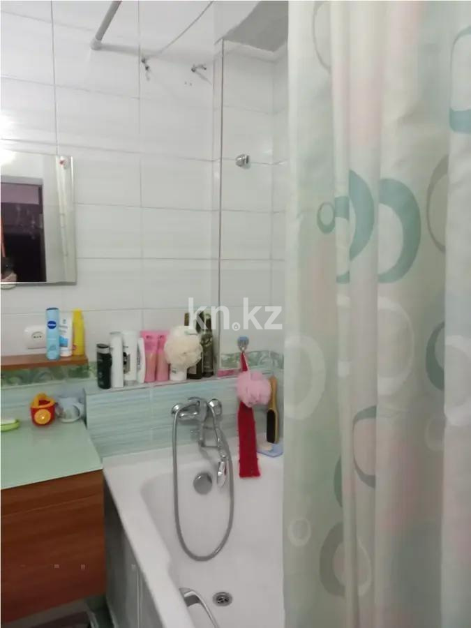 Продажа 3-комнатной квартиры, 76 м², ул. Омарова, дом  83 в Алматы - фото 8