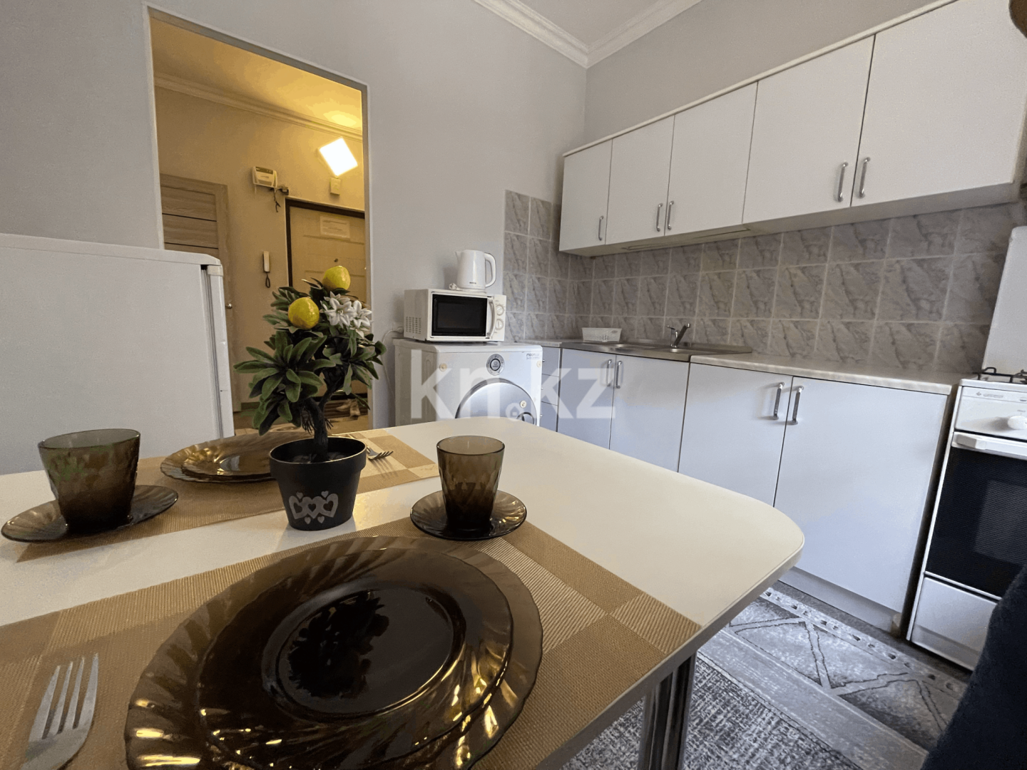 Аренда 1-комнатной квартиры посуточно, 40 м² - Аренда недвижимости в Алматы - страница 8 фото 10 из 13