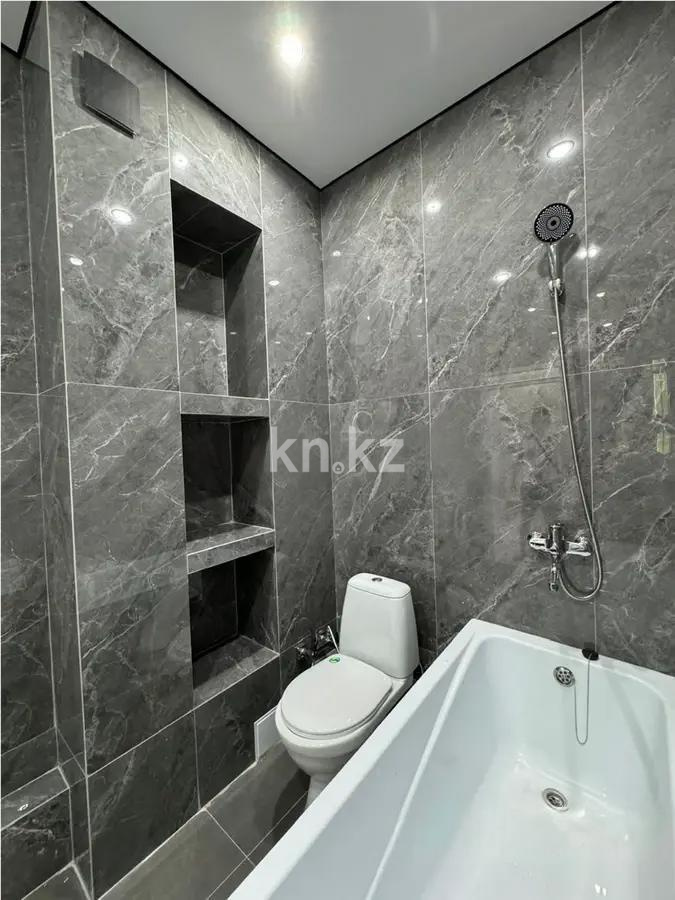 Продажа 1-комнатной квартиры, 48.5 м², 20 мкр., дом  22 в Алматы - фото 3