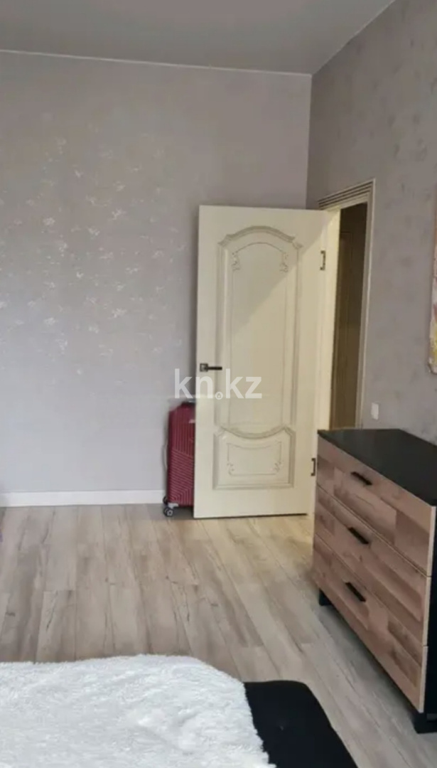 Продажа 3-комнатной квартиры, 83.9 м², ул. Муканова, дом  51/8 - Продажа  трехкомнатных квартир в Караганде без посредников фото 7 из 15