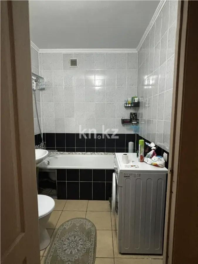 Продажа 1-комнатной квартиры, 37 м², ул. Жандосова, дом  140/2 в Алматы - фото 2