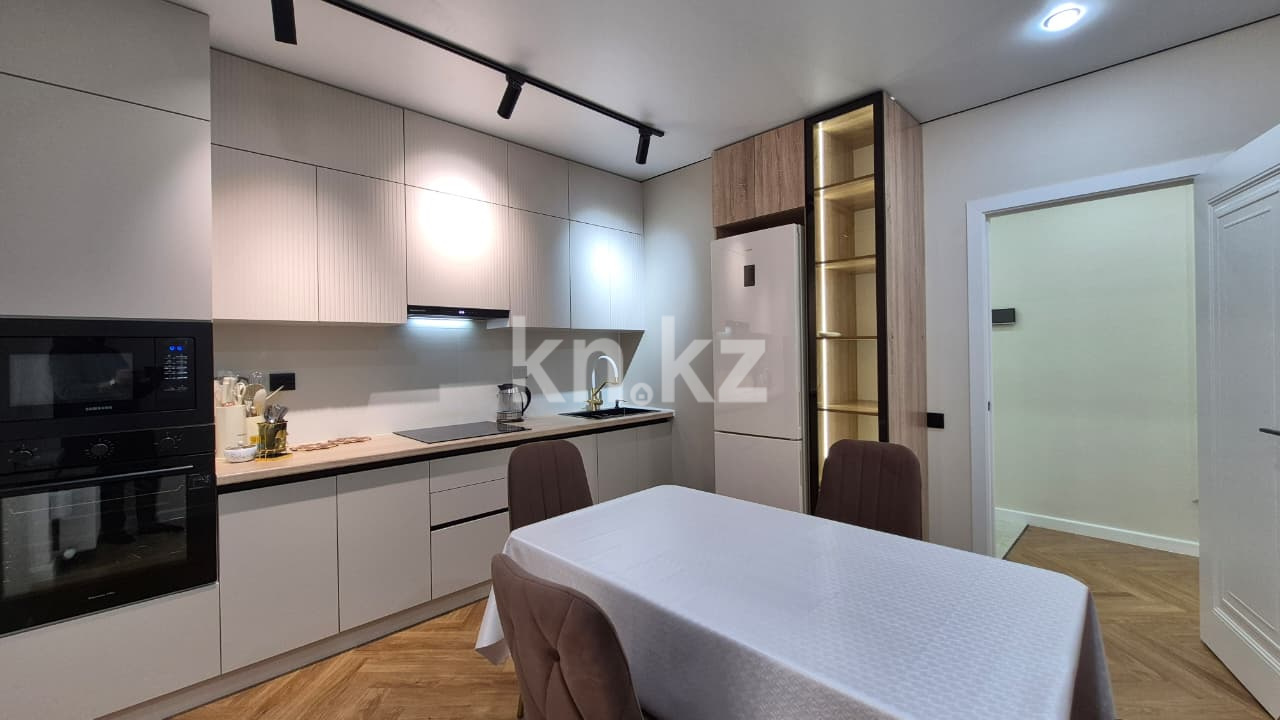 Аренда 2-комнатной квартиры, 64 м² - Аренда двухкомнатных квартир помесячно в Атырау фото 13 из 32