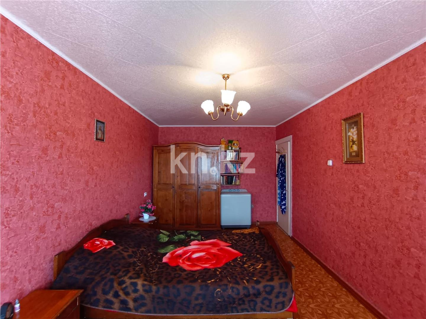 Продажа 3-комнатной квартиры, 63 м², мкр-н 22 - Продажа  трехкомнатных квартир в Караганде фото 5 из 15