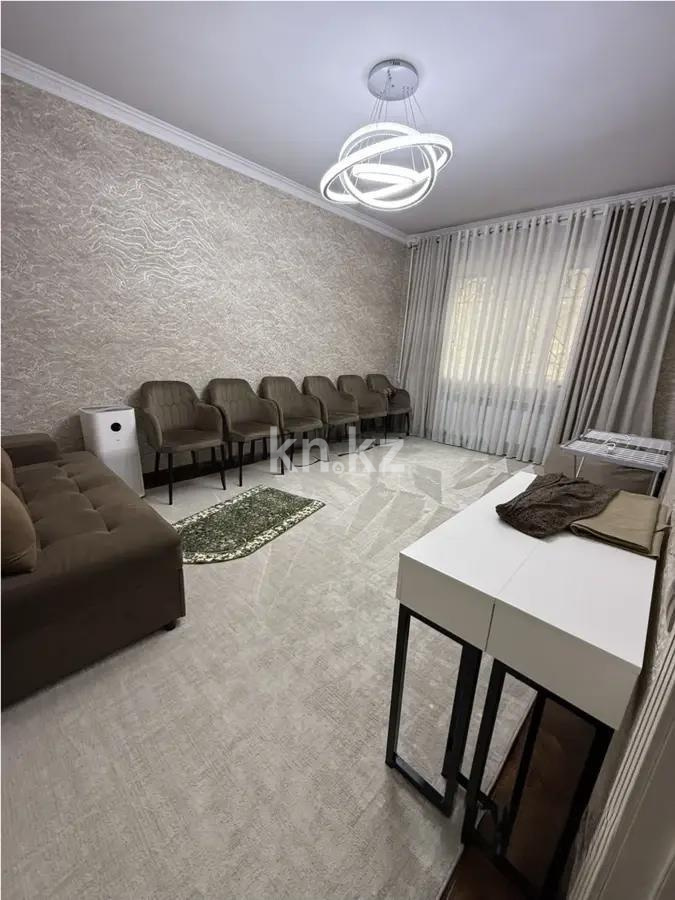 Продажа 3-комнатной квартиры, 64 м², мкр-н Айнабулак-2, дом  45 в Алматы