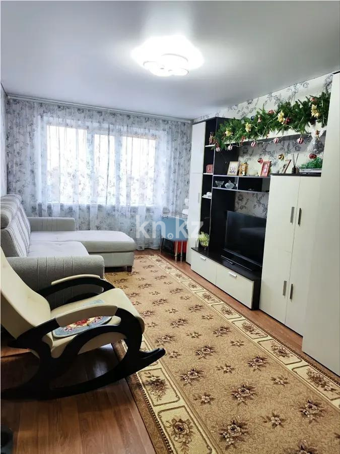 Продажа 2-комнатной квартиры, 50 м², 13 мкр., дом  2 в Караганде