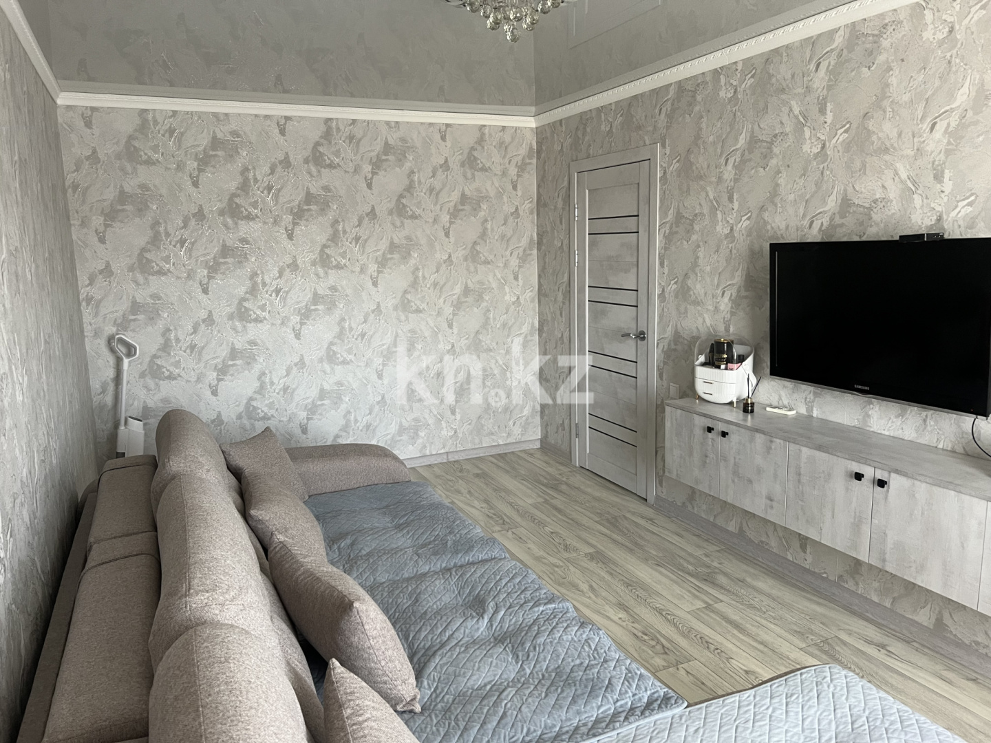 Продажа 2-комнатной квартиры, 54 м², мкр-н 9-й, дом  3е - Продажа квартир в Темиртау без посредников фото 1 из 26