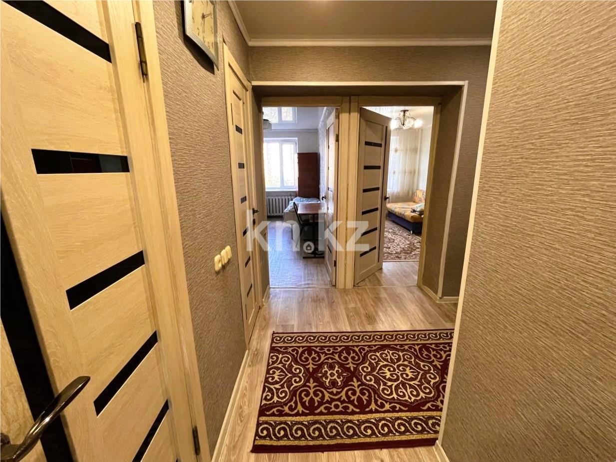 Продажа 4-комнатной квартиры, 75 м², пр. Республики, дом  18 - Продажа  четырехкомнатных квартир в Караганде фото 15 из 24