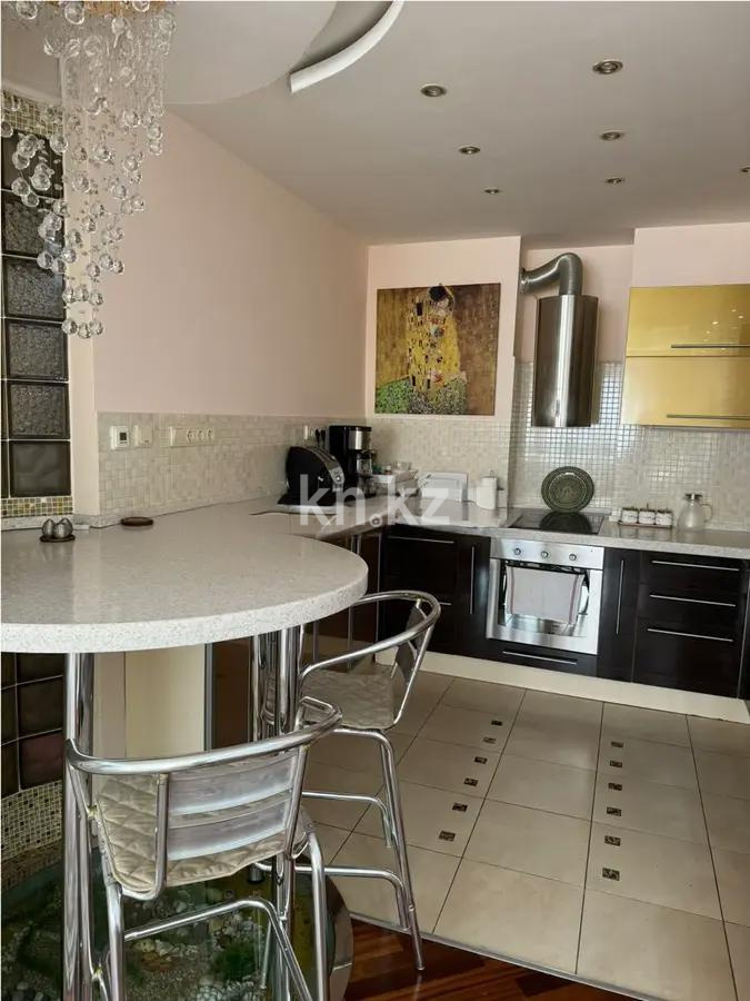 Продажа 6-комнатной квартиры, 200 м² - Продажа недвижимости в Казахстане - страница 11 фото 2 из 3