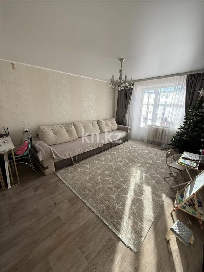 Продажа 3-комнатной квартиры, 58 м², мкр. Восток-1, дом  3 - Продажа квартир в Караганде фото 1 из 6