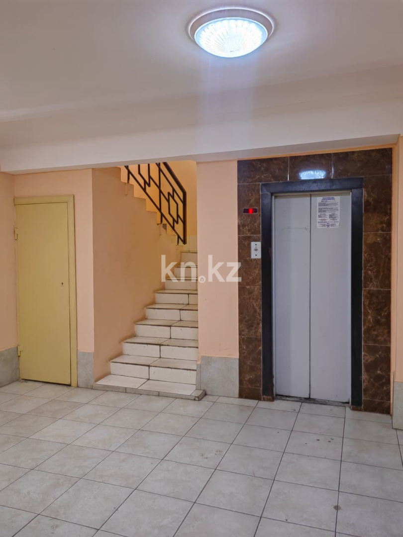 Продажа 2-комнатной квартиры, 55 м² - Продажа квартир в Караганде - страница 3 фото 19 из 27