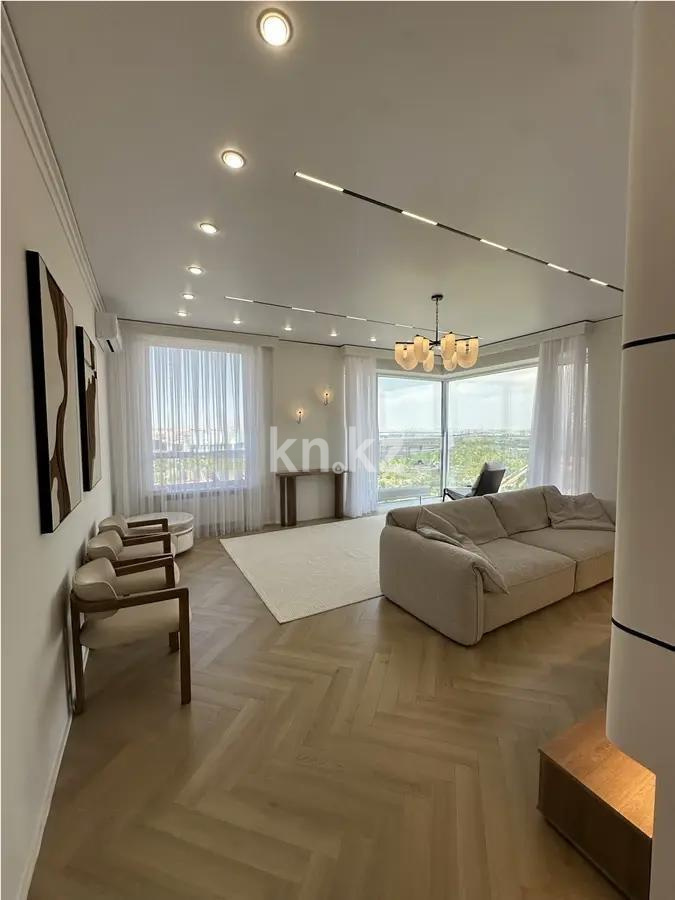 Продажа 4-комнатной квартиры, 126 м², пр. Аль-Фараби, дом  1 в Астане - фото 2