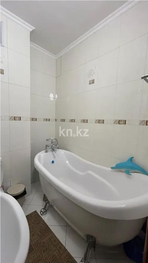 Продажа 3-комнатной квартиры, 96 м², мкр-н Аксай-4, дом  59 в Алматы - фото 5