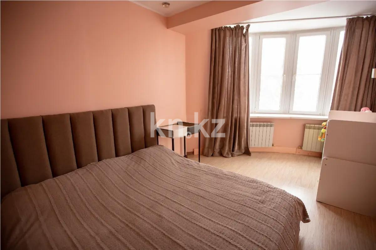 Продажа 4-комнатной квартиры, 130 м² - Продажа  четырехкомнатных квартир в Алматы фото 2 из 7