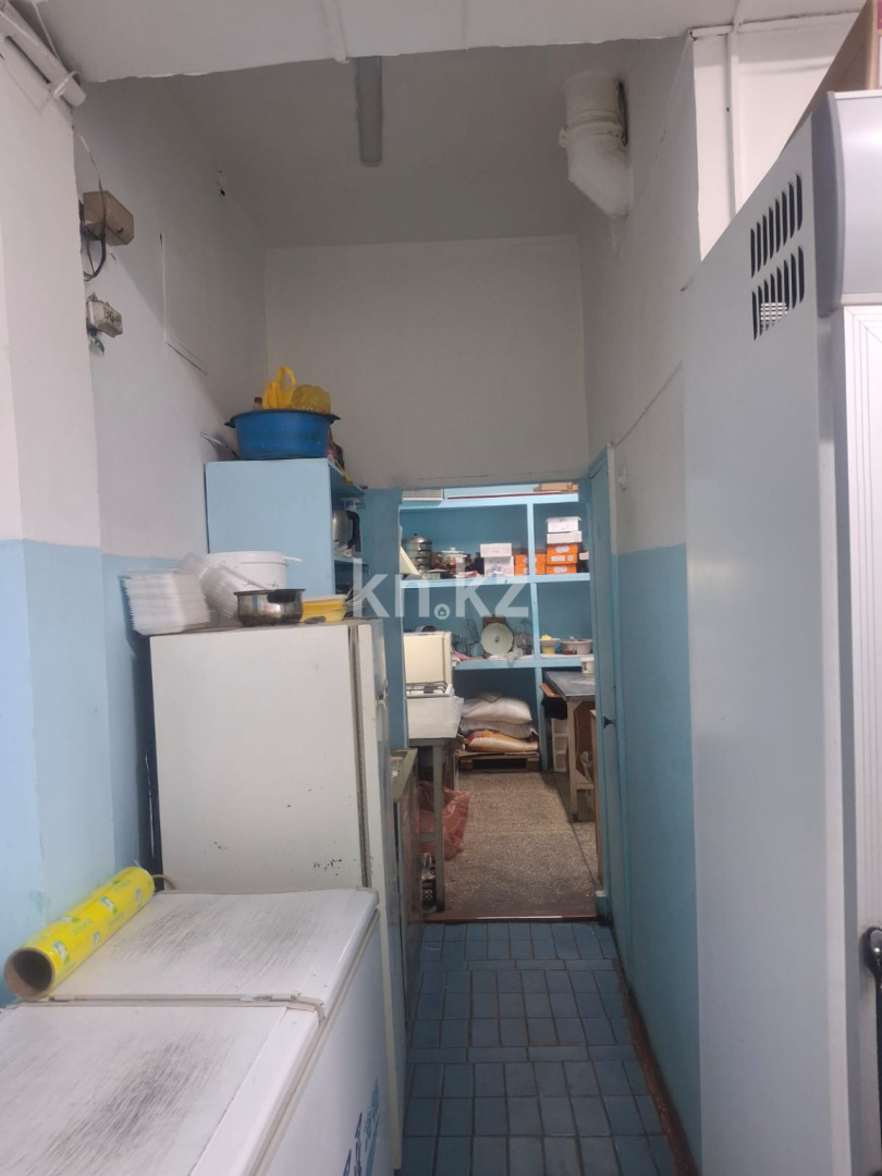 Продажа помещения, 807.8 м² - Продажа офисных и торговых помещений в Казахстане - страница 2 фото 14 из 21