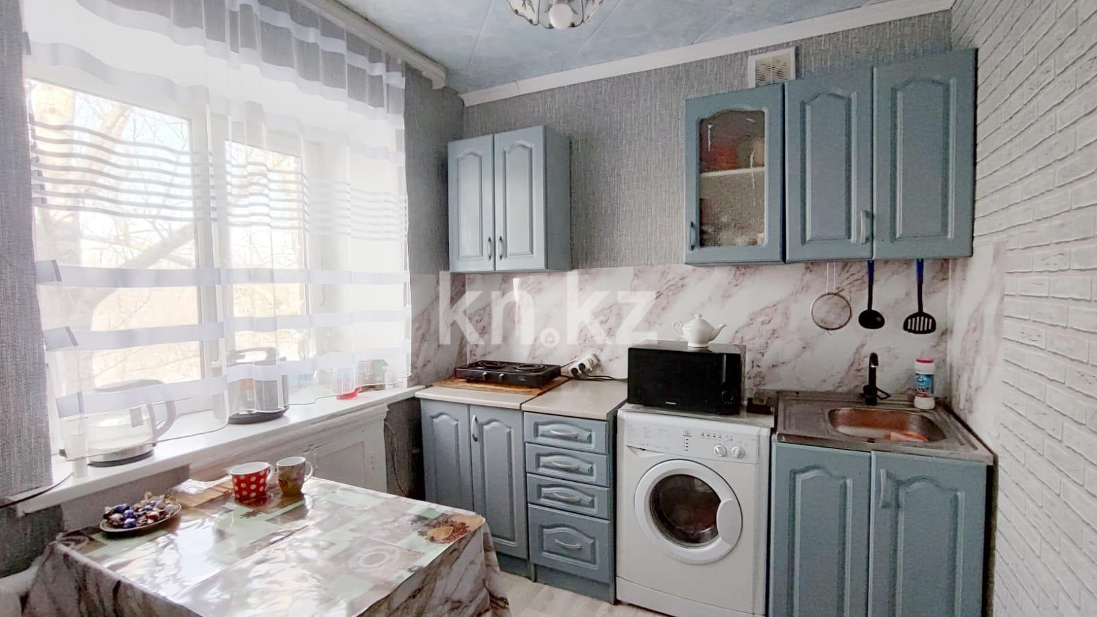 Продажа 2-комнатной квартиры, 43 м², мкр-н 12 в Караганде - фото 7