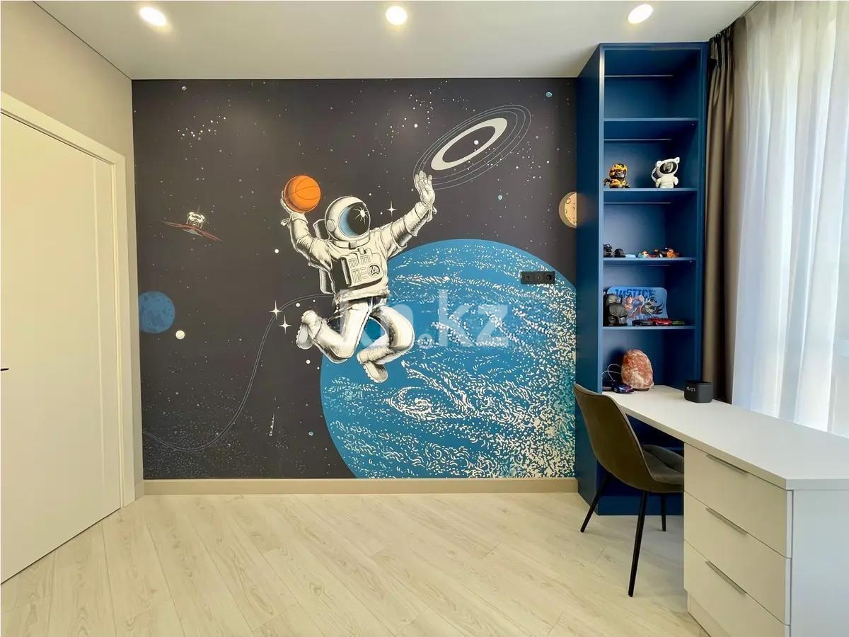 Продажа 3-комнатной квартиры, 95 м², пр. Республики, дом  23/1 - Продажа  трехкомнатных квартир в Караганде фото 3 из 9