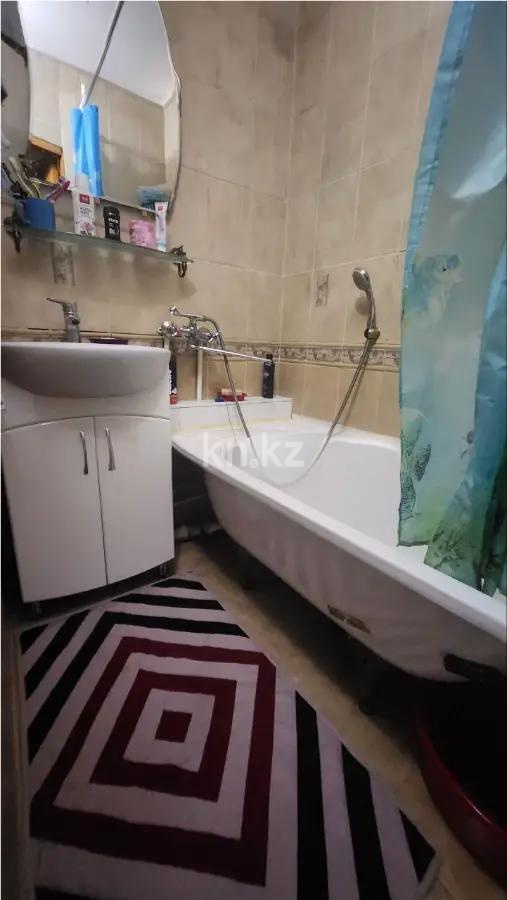 Продажа 3-комнатной квартиры, 60 м², мкр-н Коктем-3, дом  19 в Алматы - фото 5