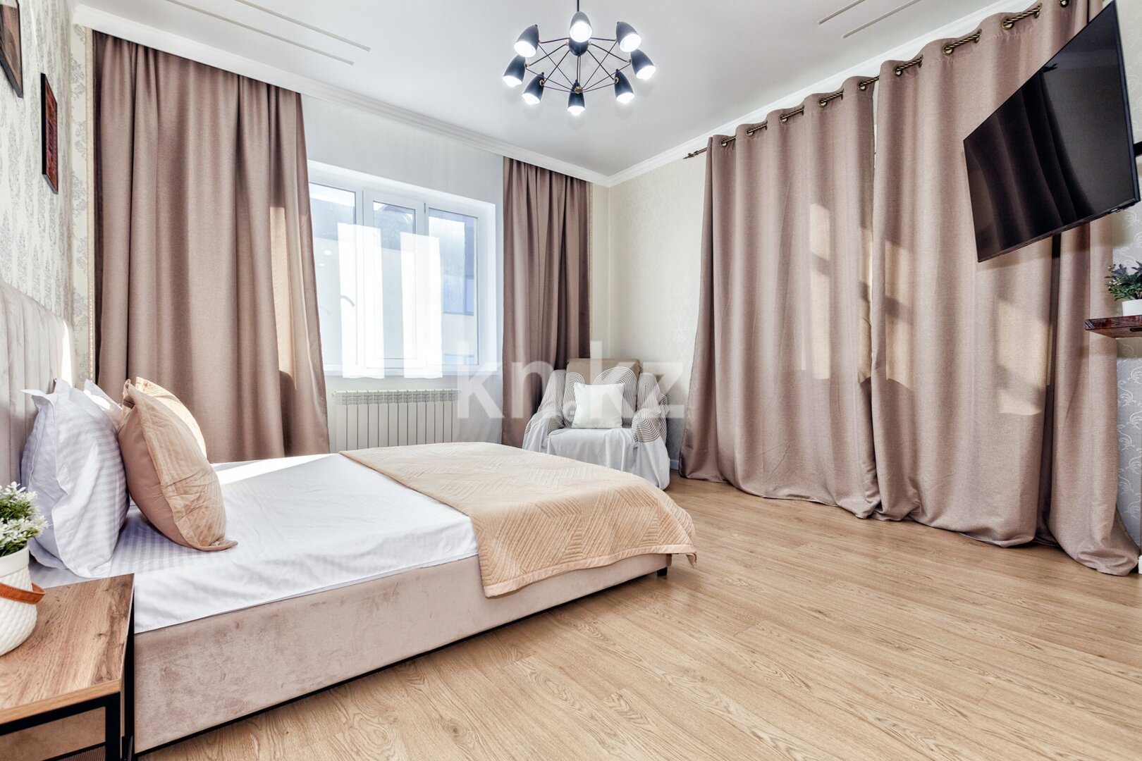 Аренда 1-комнатной квартиры посуточно, 53 м² в Астане - фото 2