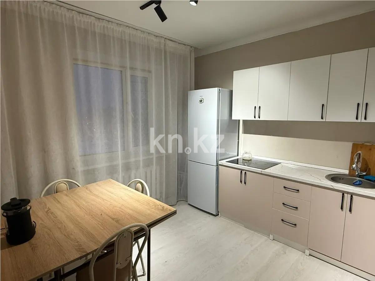 Продажа 2-комнатной квартиры, 58 м², пр. Абылай хана, дом  5/3 - Продажа квартир в Астане без посредников фото 3 из 5