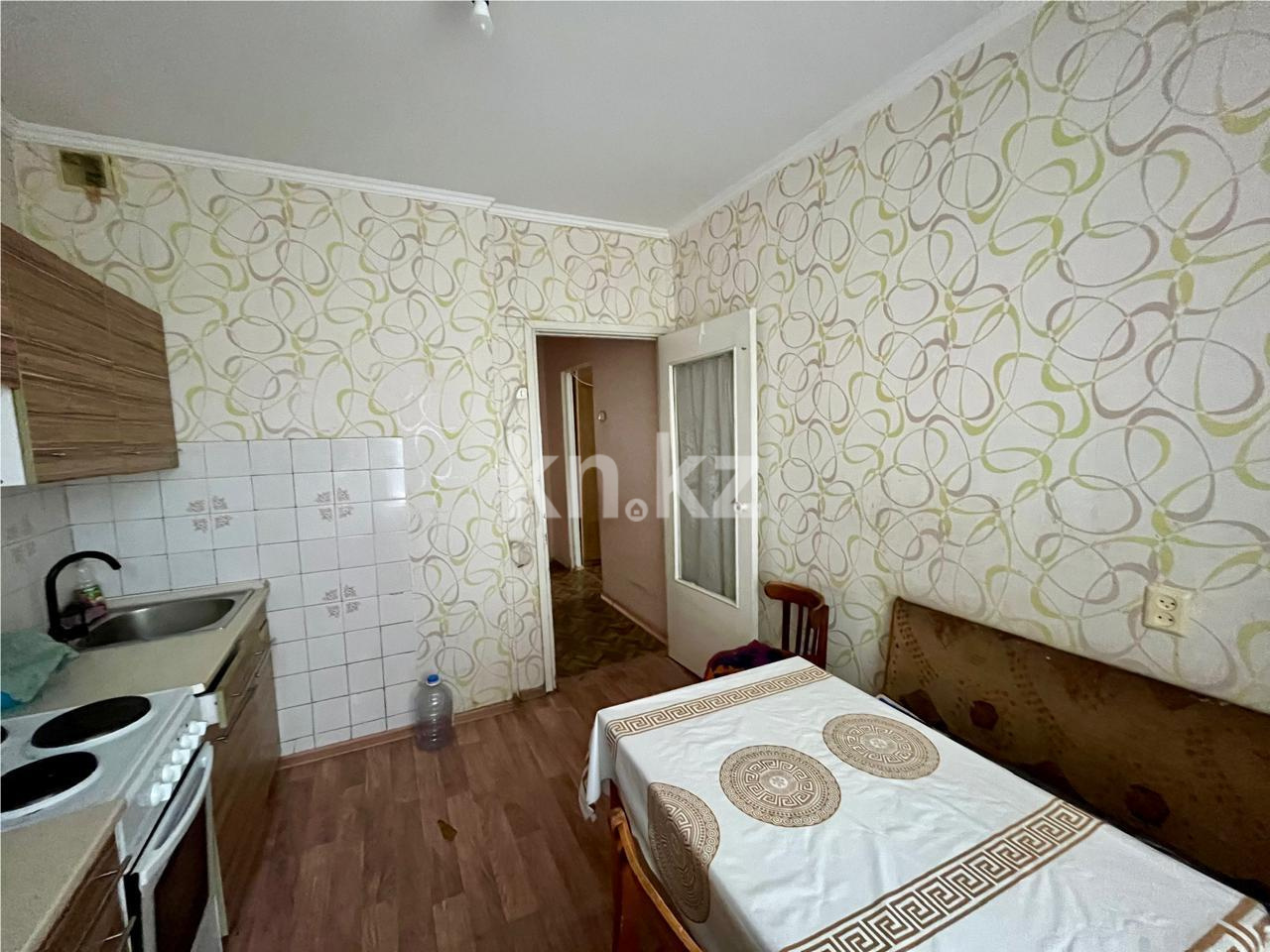 Продажа 3-комнатной квартиры, 63 м², ул. Жекибаева в Караганде - фото 8