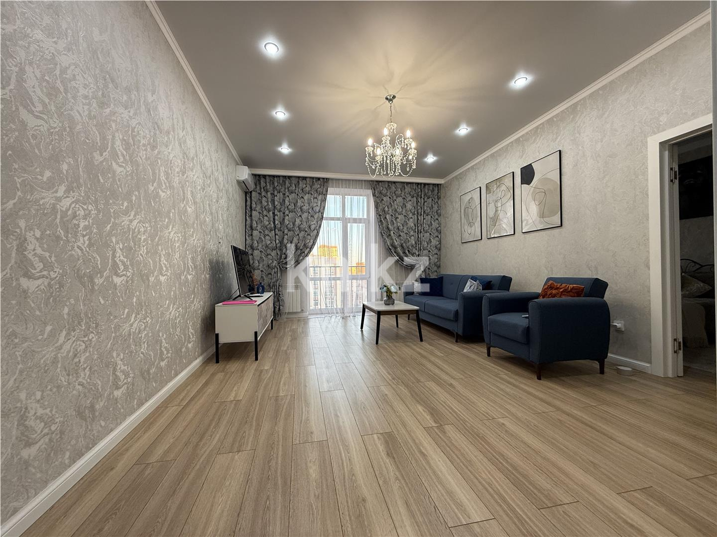 Продажа 2-комнатной квартиры, 65 м², ул. Ашимова, дом  21 блок А - Продажа квартир в Караганде фото 1 из 22