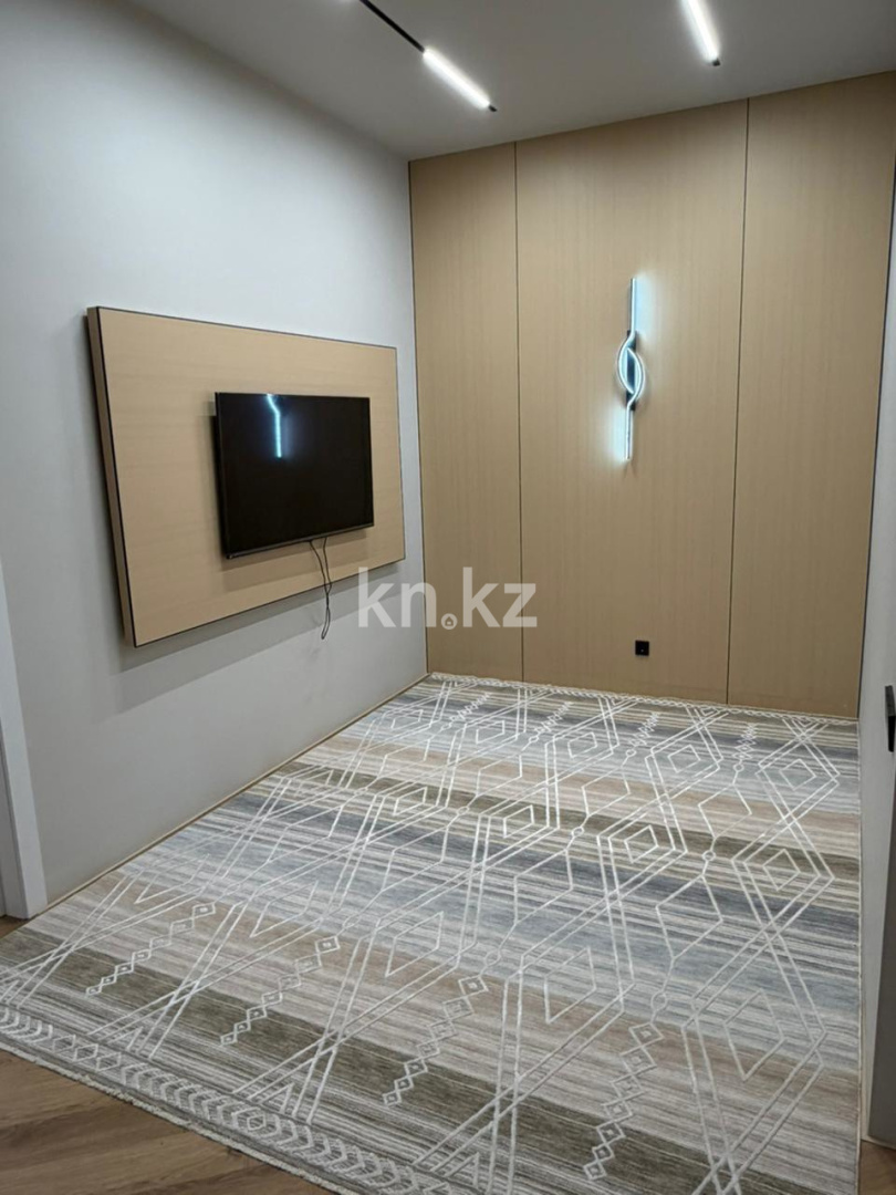 Продажа 2-комнатной квартиры, 69 м² - Продажа квартир в кирпичном доме в Уральске фото 12 из 16