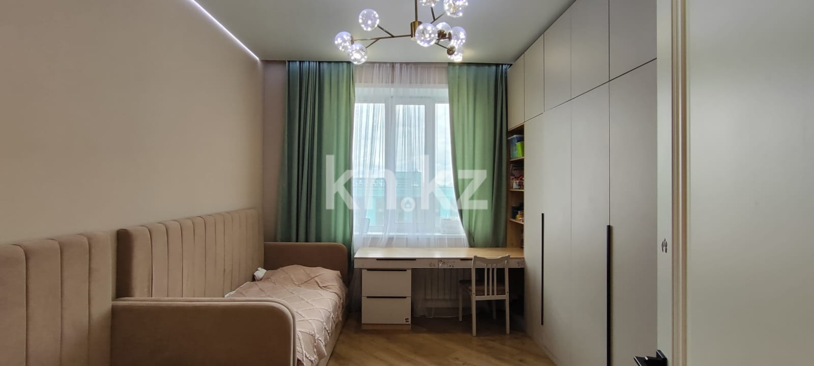 Продажа 4-комнатной квартиры, 120 м², ул. Дюсембекова - Продажа  четырехкомнатных квартир в Караганде фото 3 из 14