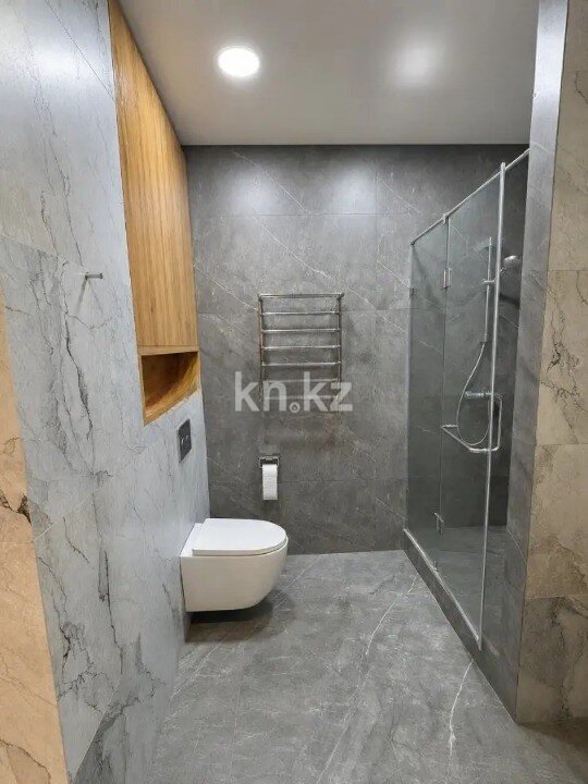 Продажа 3-комнатной квартиры, 133.8 м² в Алматы - фото 13
