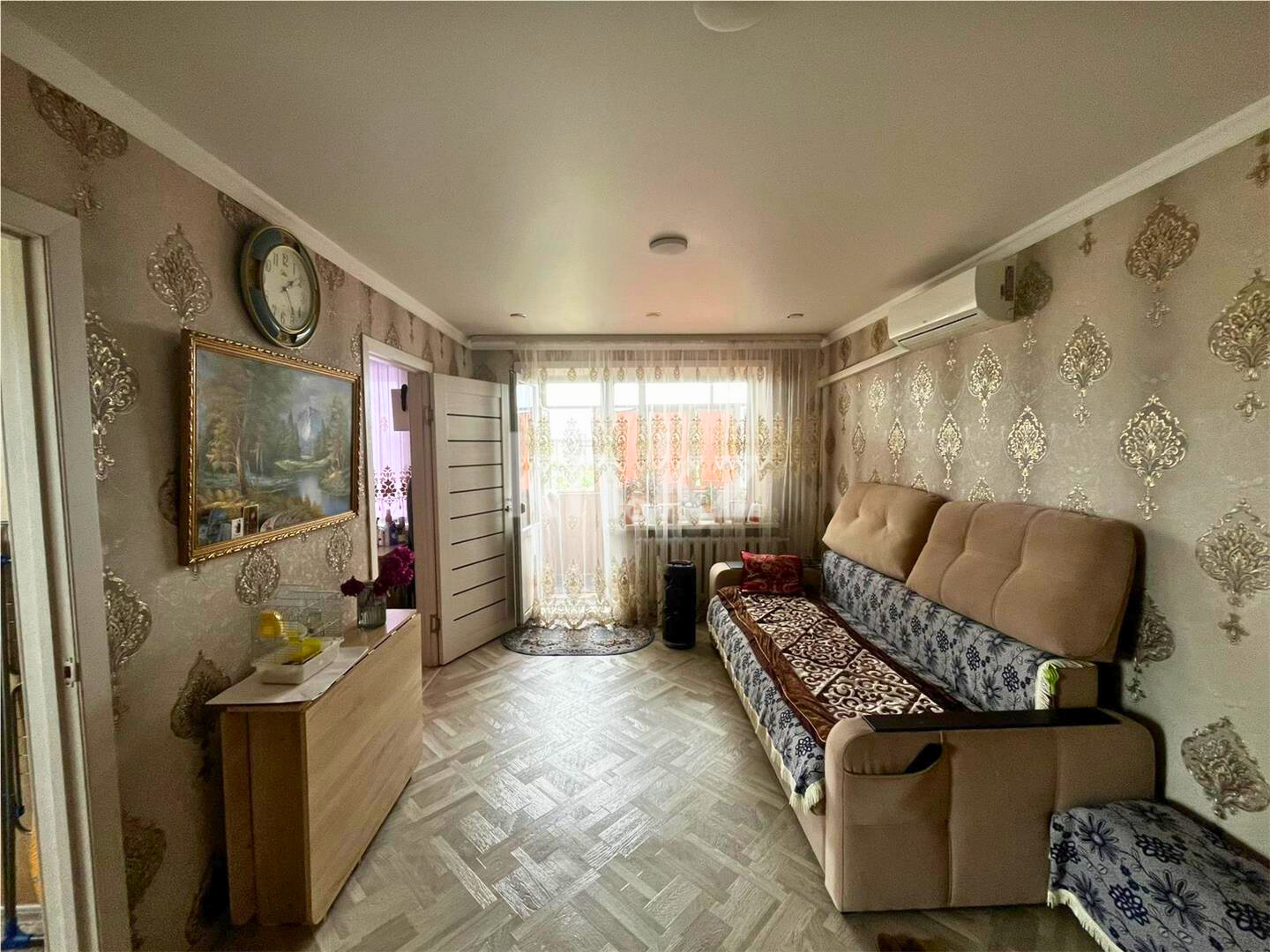 Продажа 3-комнатной квартиры, 47 м², 15-й мкр. - Продажа баз, складов и промышленной недвижимости в Сарани фото 1 из 7