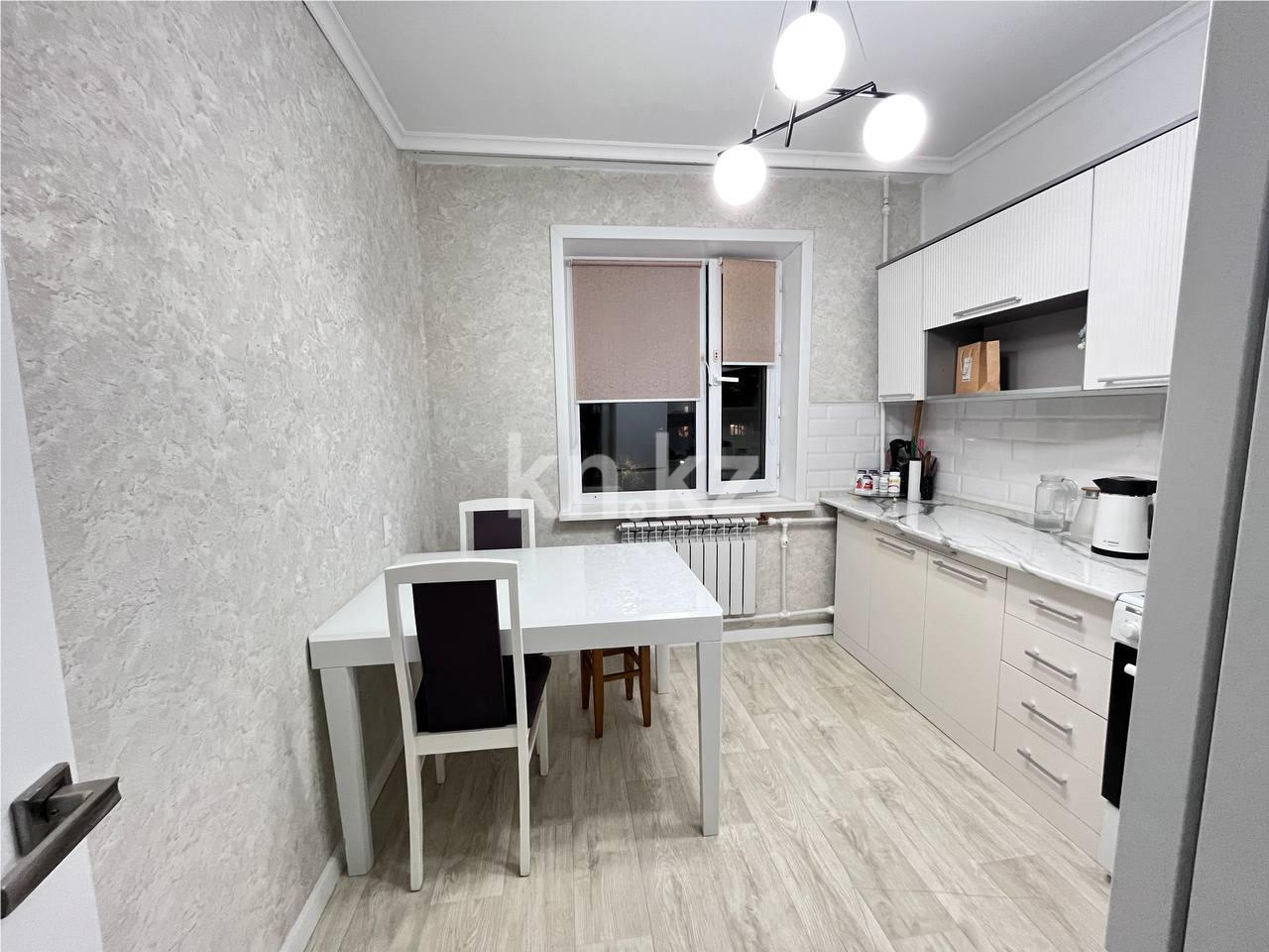 Продажа 2-комнатной квартиры, 53 м², мкр. Гульдер-1 в Караганде - фото 8