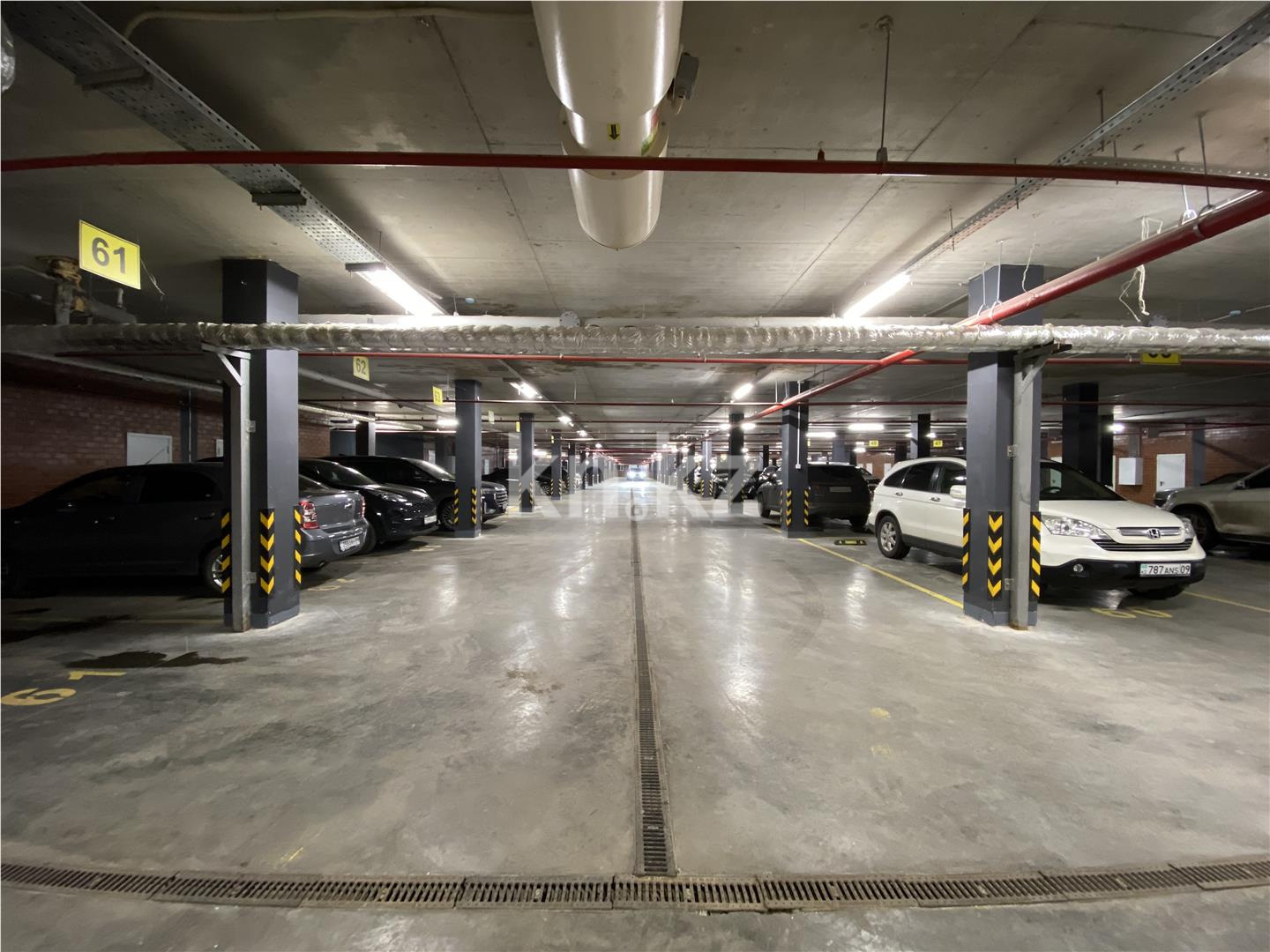 Продажа 3-комнатной квартиры, 77 м², ул. Букетова, дом  3/3 в Караганде - фото 21