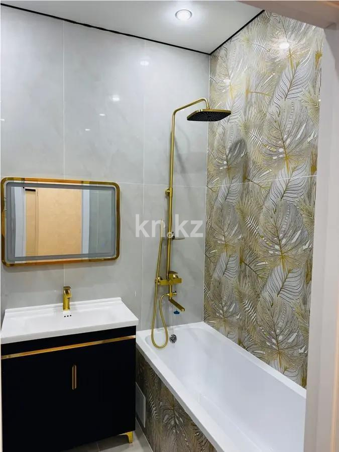 Продажа 2-комнатной квартиры, 75 м², ул. Е-430, дом  2/4 в Астане - фото 4