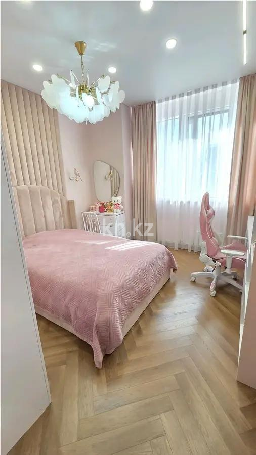 Продажа 4-комнатной квартиры, 165 м², пр. Аль-Фараби, дом  11/2 в Алматы - фото 3