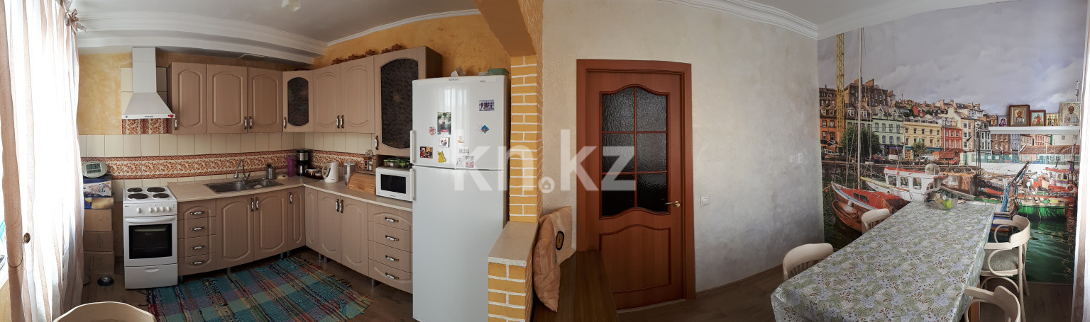 Продажа 4-комнатной квартиры, 76 м², мкр-н Гульдер-1, дом  18 - Продажа  четырехкомнатных квартир в Караганде фото 9 из 15