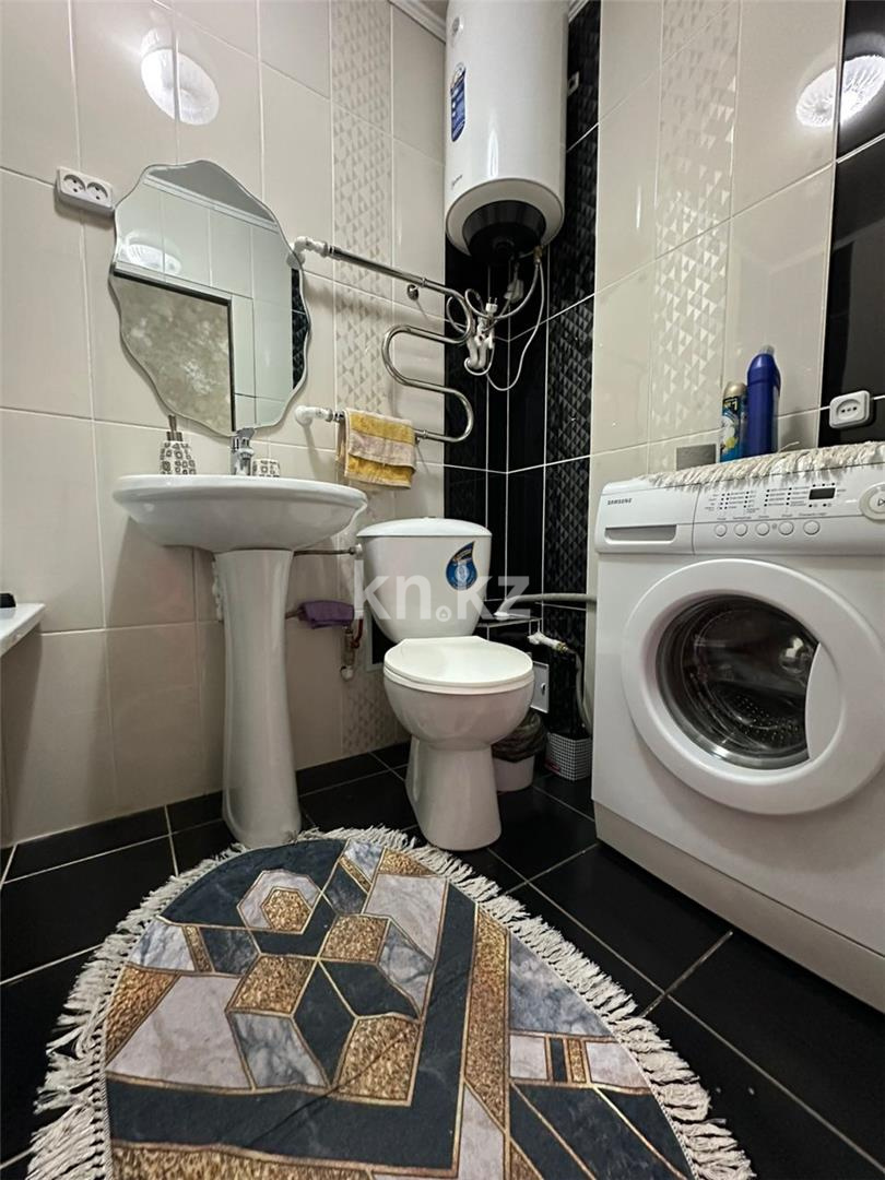 Продажа 1-комнатной квартиры, 30 м², ул. Дюсембекова - Продажа  однокомнатных квартир в Караганде с фото фото 4 из 7