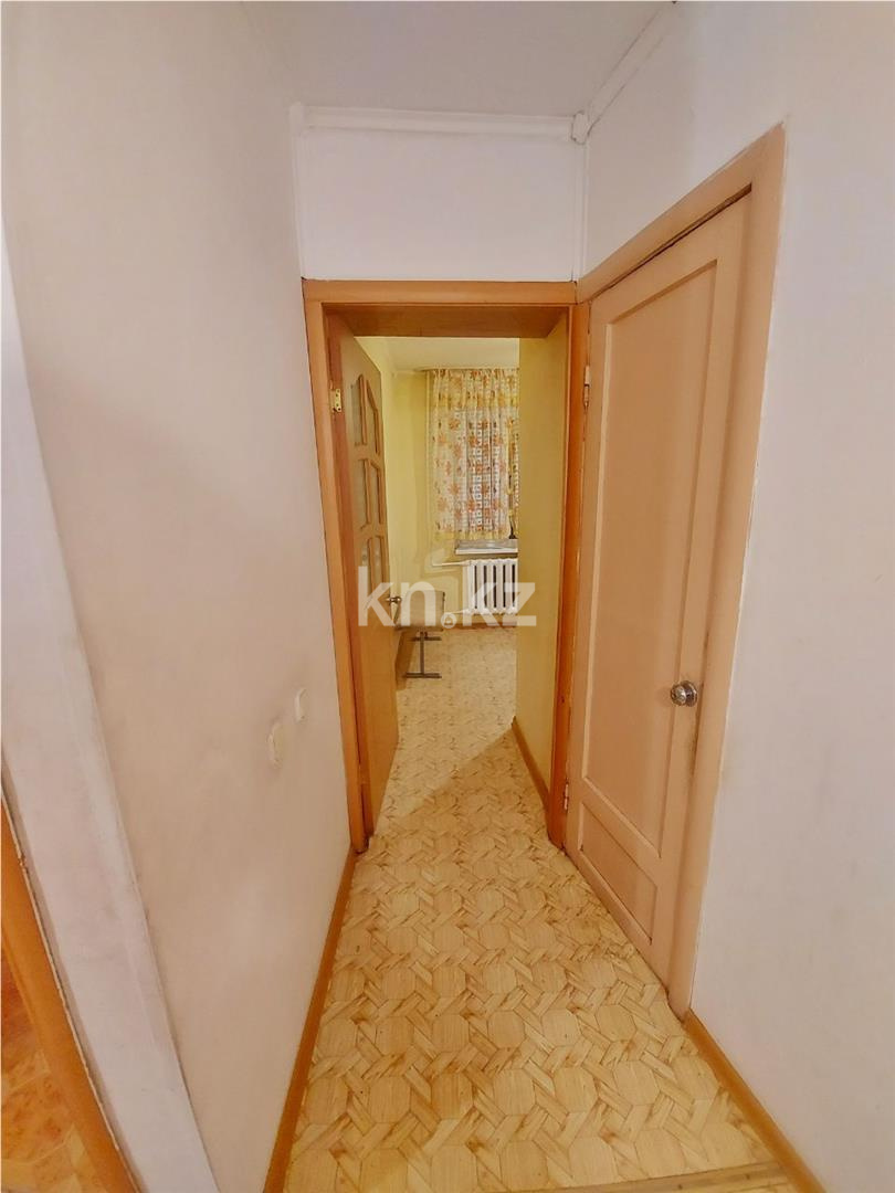 Продажа 2-комнатной квартиры, 44 м², мкр-н 18, дом  21 - Продажа квартир в Караганде фото 8 из 10