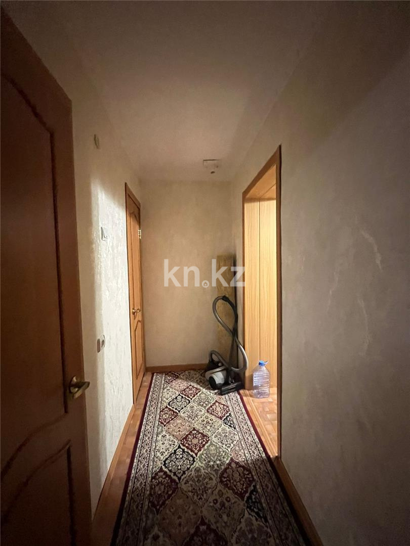 Продажа 2-комнатной квартиры, 52 м², ул. Сатыбалдина - Продажа квартир в Караганде фото 13 из 16