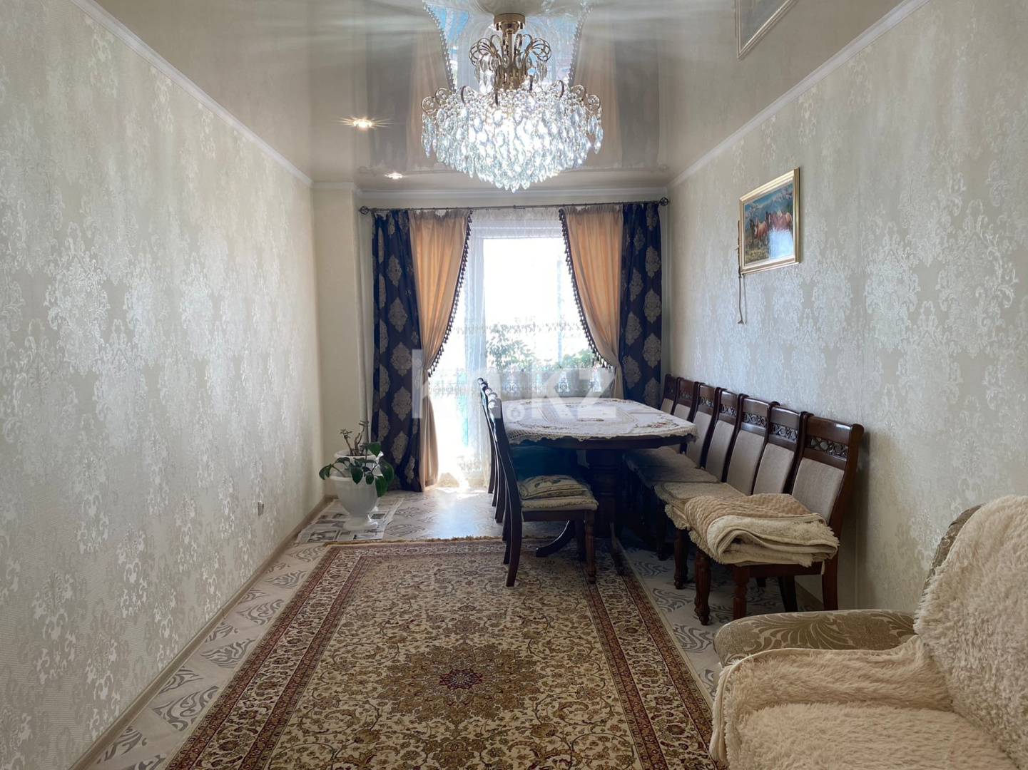 Продажа 3-комнатной квартиры, 86 м², пр. Республики, дом  1/3 - Продажа  трехкомнатных квартир в Караганде с фото фото 1 из 9