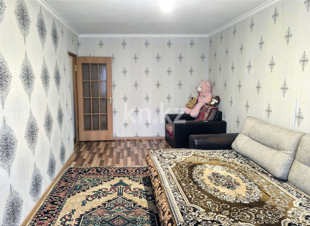 Продажа 2-комнатной квартиры, 43 м², пр. Республики - Продажа  двухкомнатных квартир в Караганде фото 2 из 10