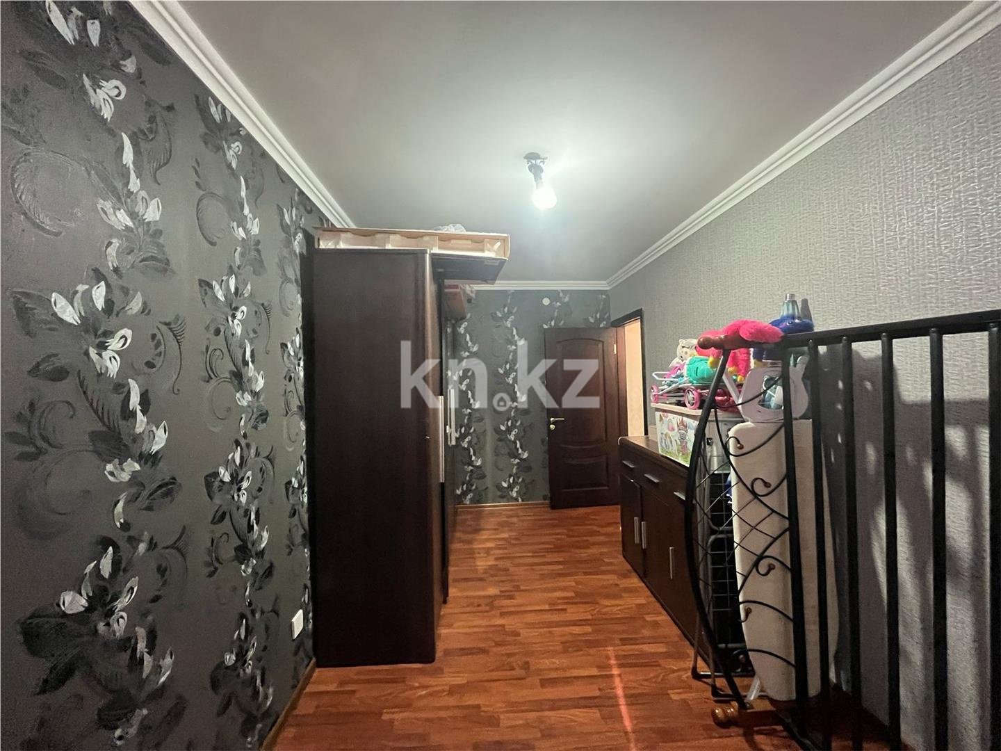 Продажа 4-комнатной квартиры, 84 м², ул. Университетская - Продажа  четырехкомнатных квартир в Караганде фото 13 из 20
