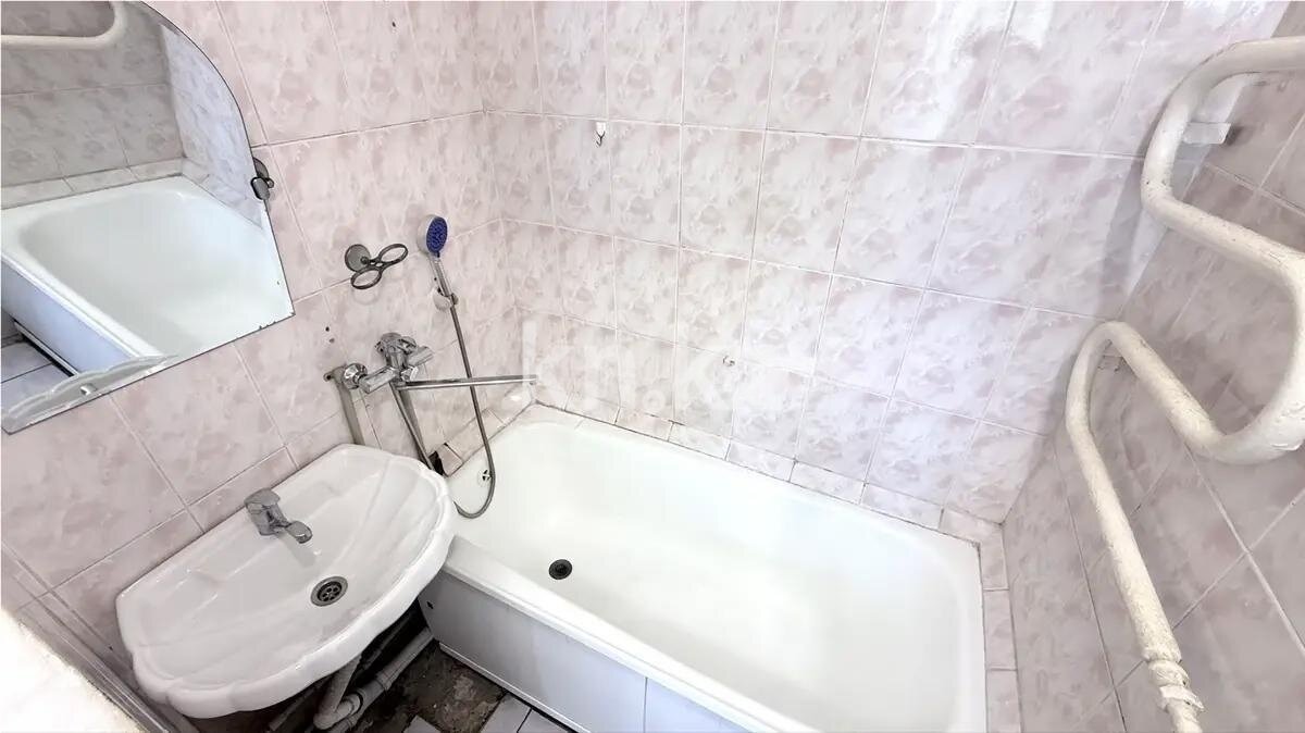 Продажа 3-комнатной квартиры, 56.1 м² в Астане - фото 4