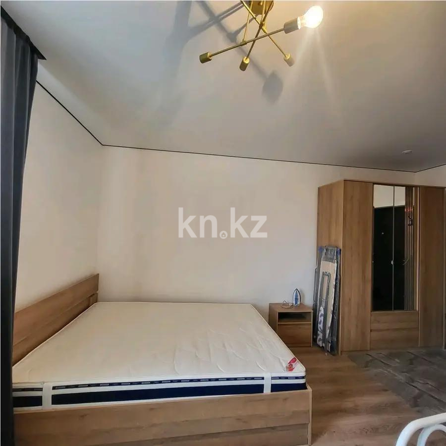 Продажа 1-комнатной квартиры, 23 м², ул. Есенберлина, дом  5 - Продажа квартир в Казахстане фото 1 из 4