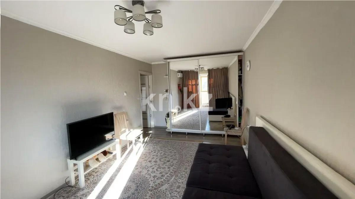 Продажа 1-комнатной квартиры, 33 м², пр. Райымбека, дом  101 - Продажа квартир в Алматы без посредников с фото фото 1 из 5