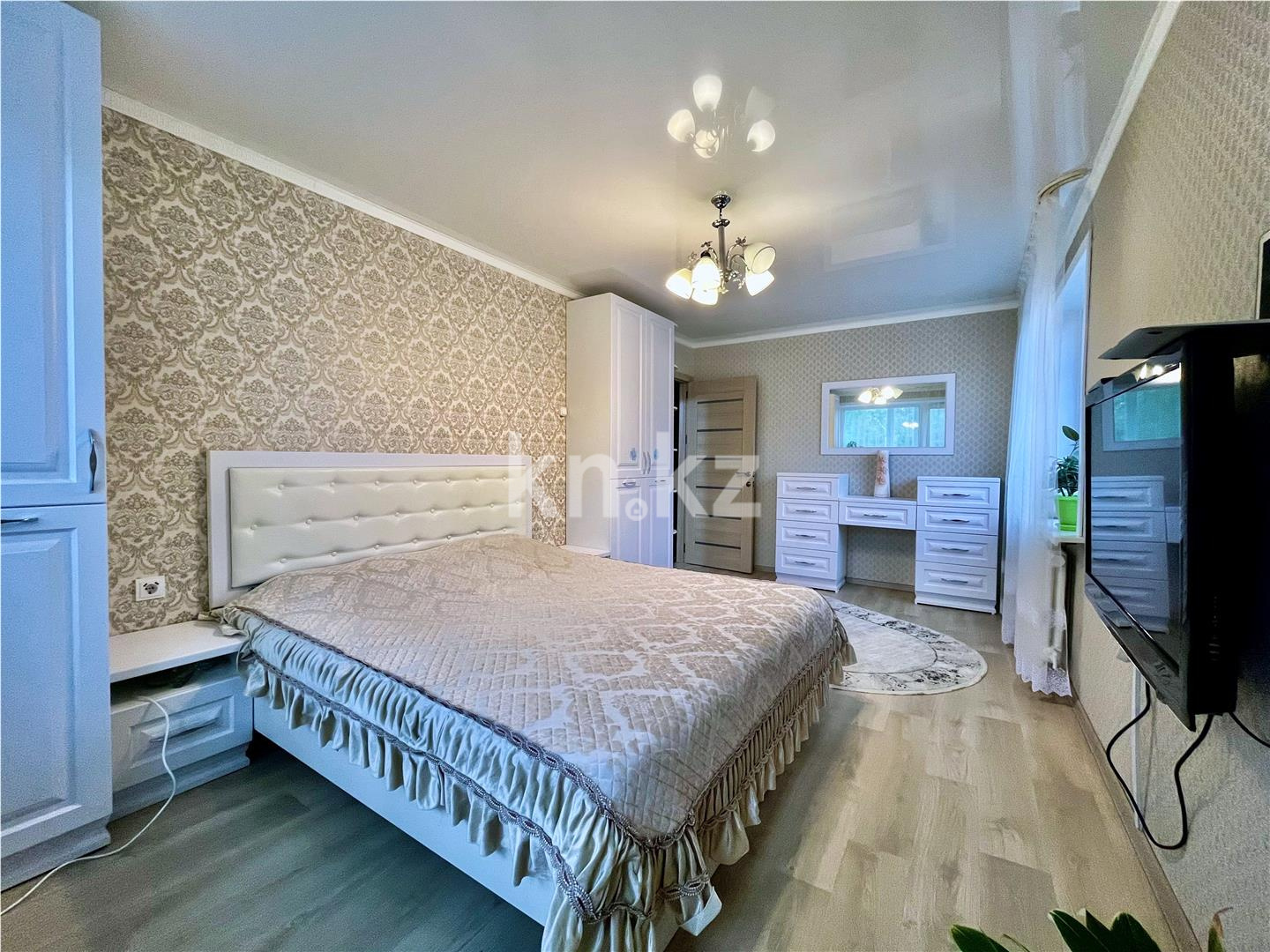 Продажа 3-комнатной квартиры, 63 м², ул. Байтурсынова - Продажа квартир в Темиртау фото 1 из 12